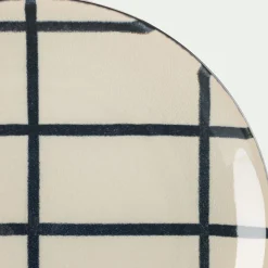 Assiette à dessert rayée en grès D21,6cm - blanc