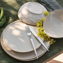 Assiette plate à bord haut en grès D27cm - blanc ventoux