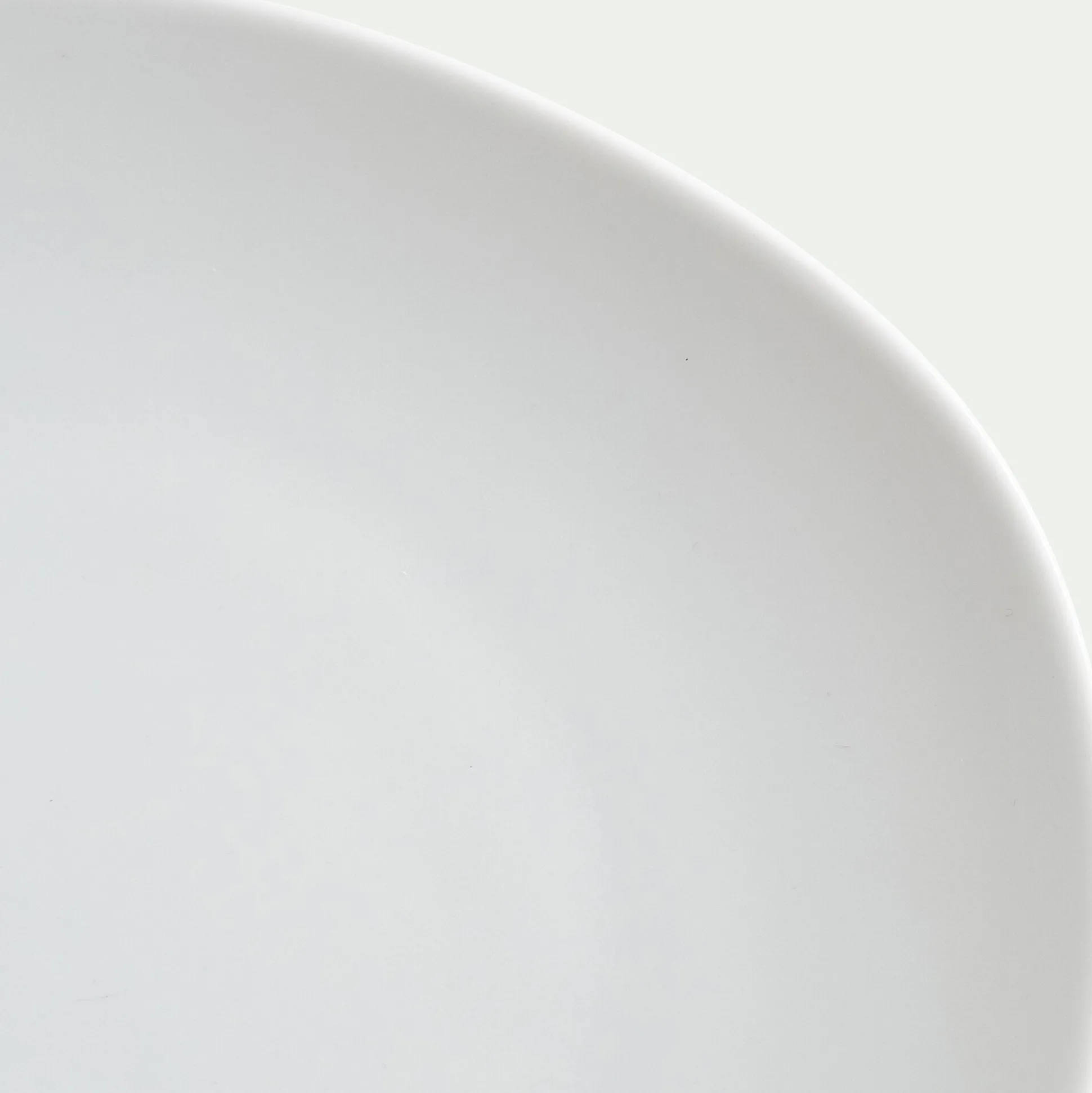 Assiette plate en porcelaine D28cm - blanc