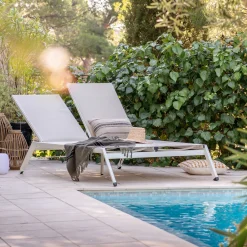 Bain de soleil double en aluminium et textilène - gris