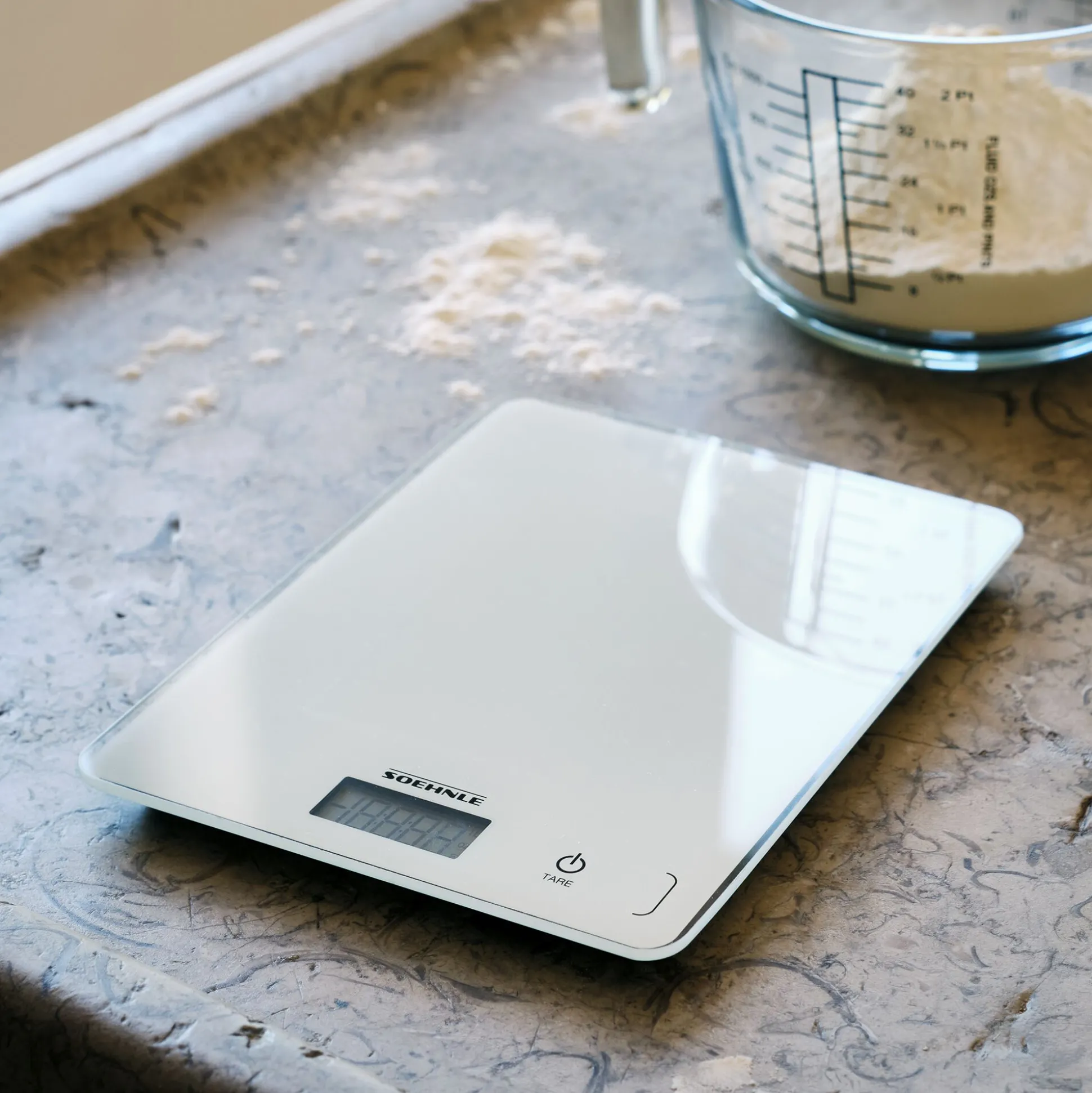 Balance électronique en verre trempé - blanc