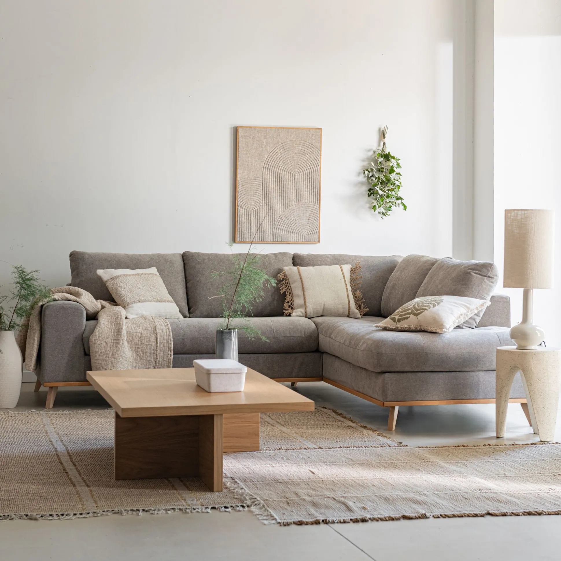 Canapé d'angle droit fixe en tissu storm - taupe