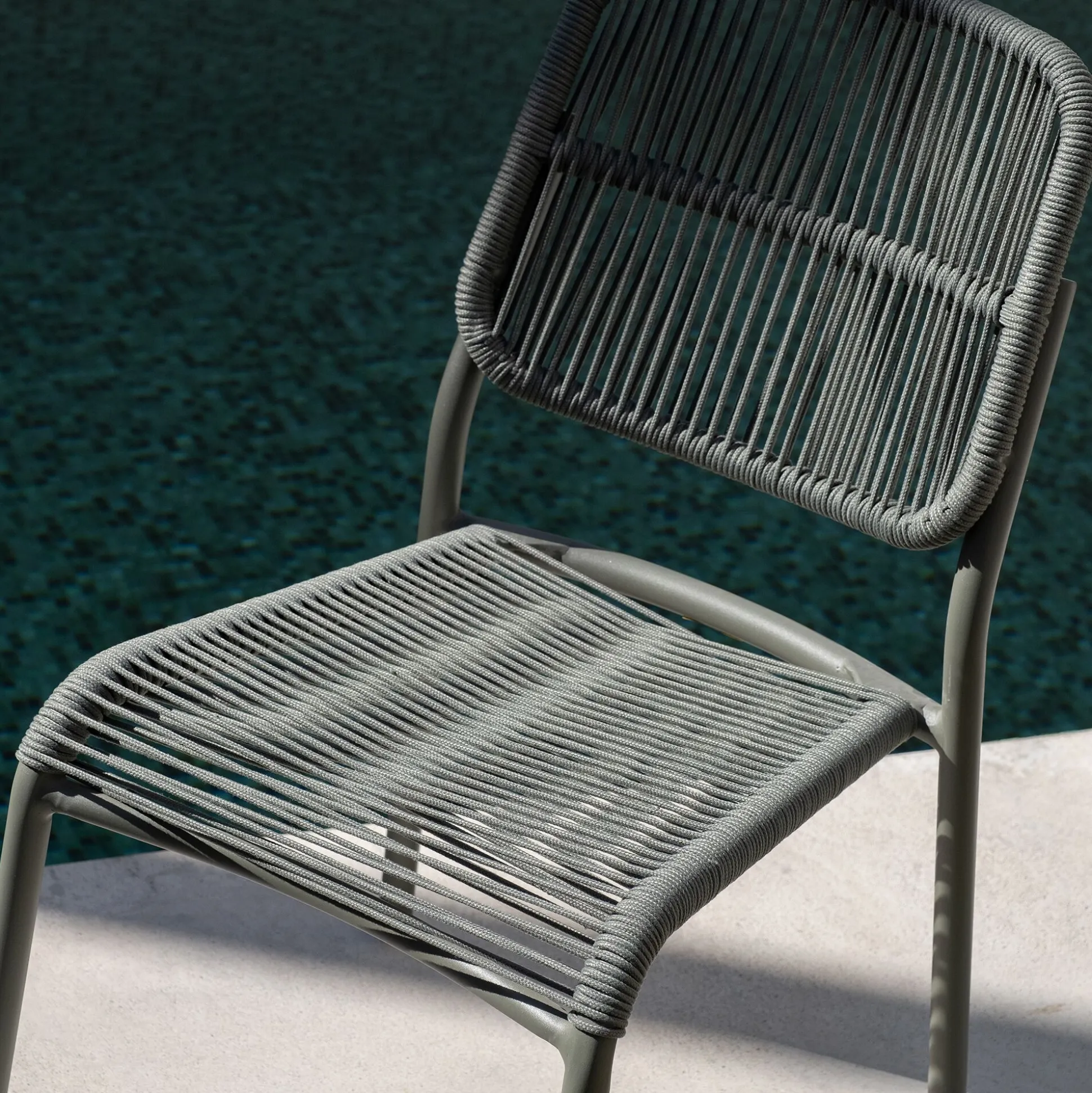 Chaise de jardin en corde tissée - vert cèdre
