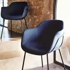 Chaise de repas avec accoudoirs en tissu - bleu figuerolles
