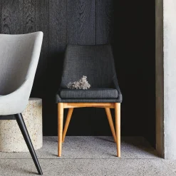 Chaise en tissu - gris foncé