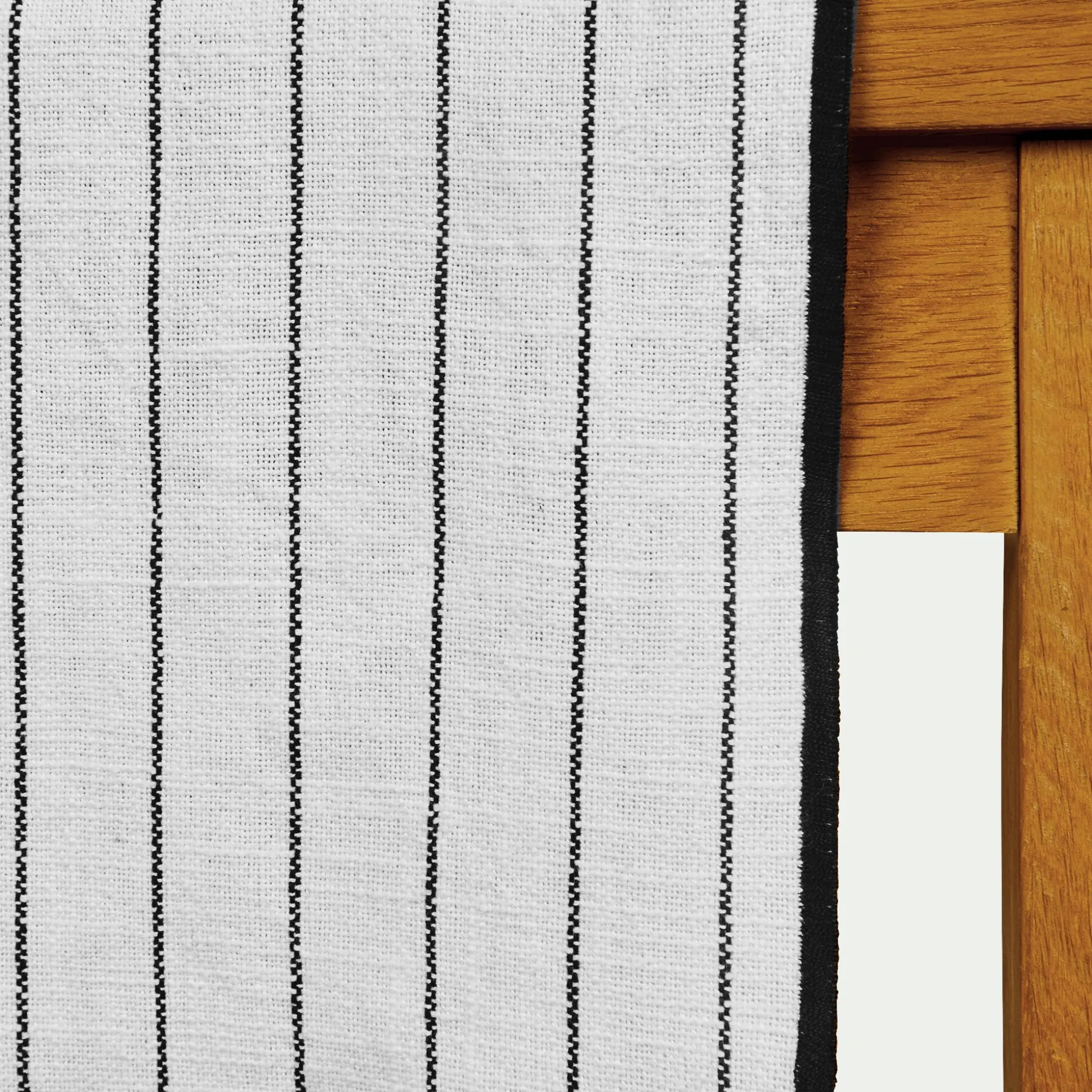 Chemin de table en coton blanc et noir 50x200cm