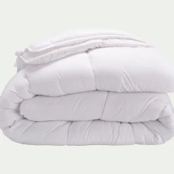 Couette 4 saisons en fibres recyclées - 140x200cm