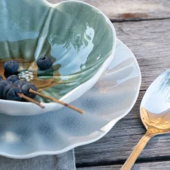 Coupelle fleur en grès D16cm - vert olivier