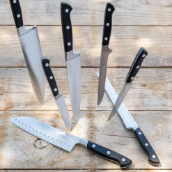 Couteau de chef forgé avec lame 19cm en métal