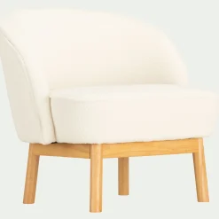 Fauteuil en tissu effet moutonné et piétement en hévéa - blanc capelan