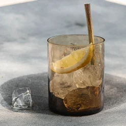 Gobelet en verre martelé 39cl - jaune millepertuis