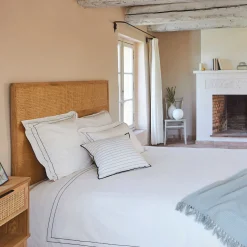 Housse de couette brodée en coton 240x220cm - écru