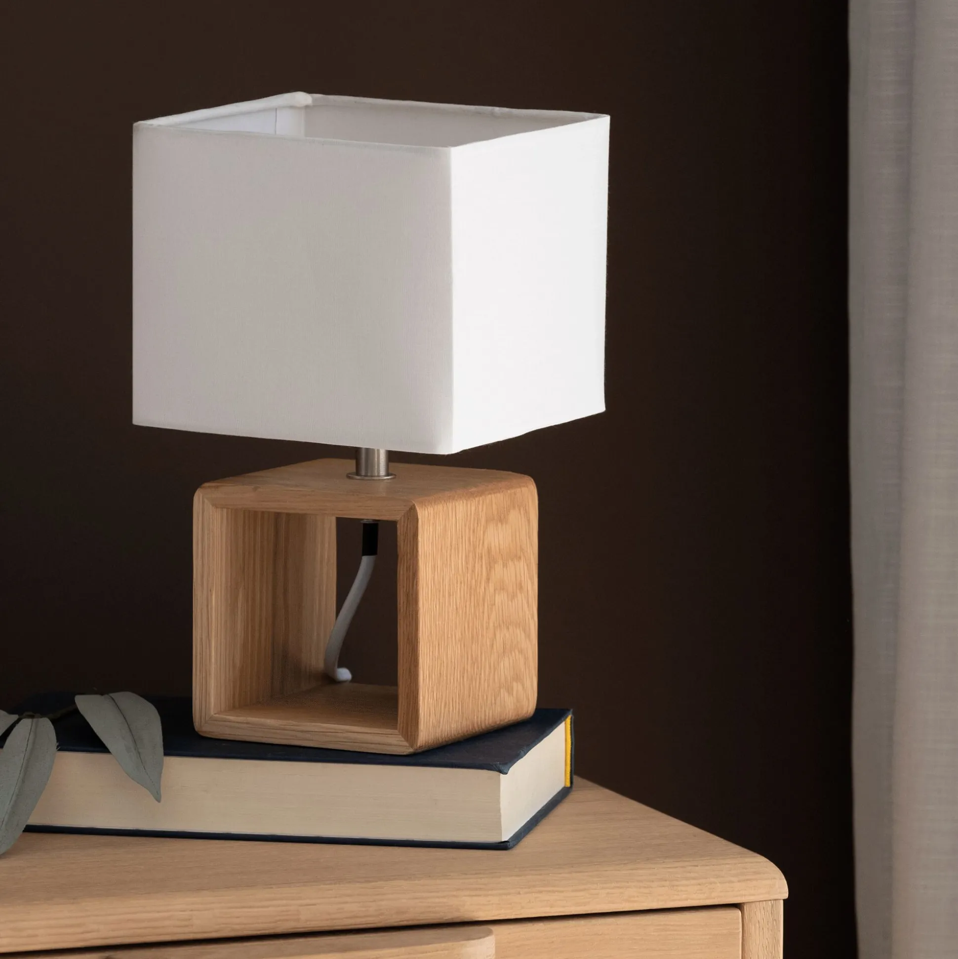 Lampe à poser carrée en bois et en coton H25cm - blanc