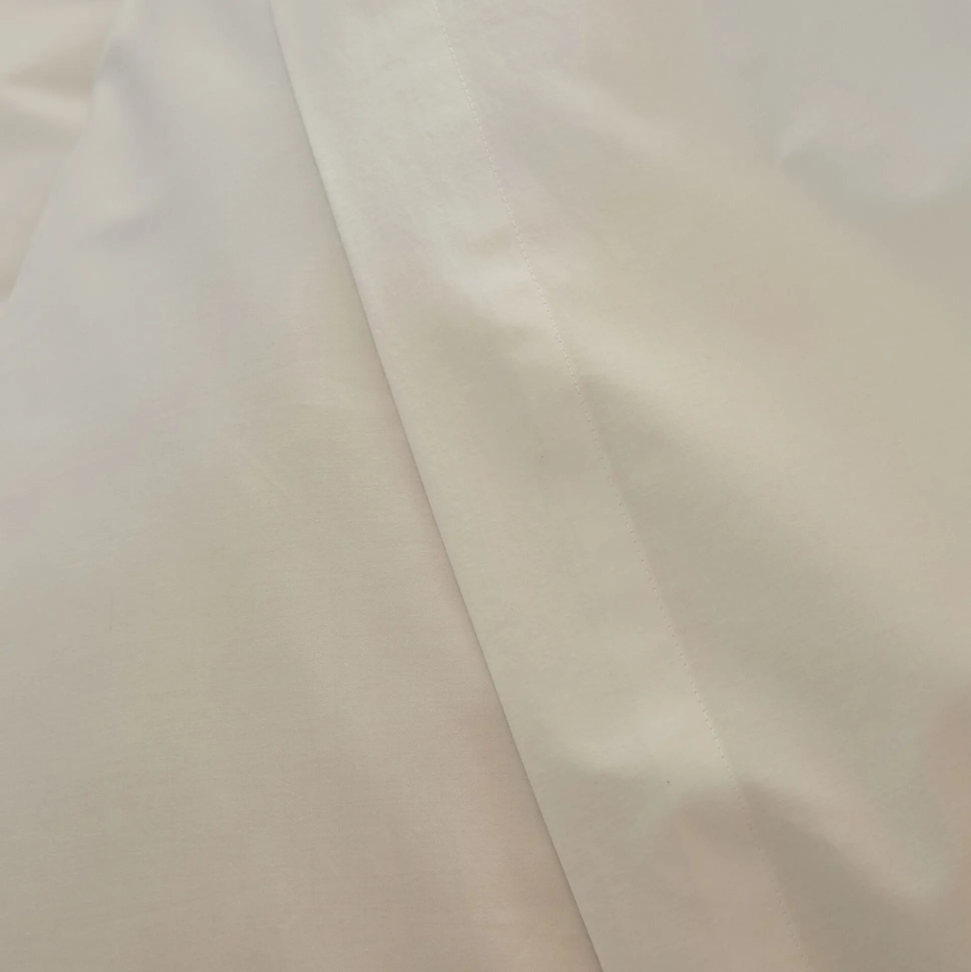 Linge de lit uni en percale de coton - blanc