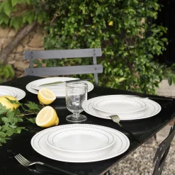 Lot de 4 assiettes à dessert en porcelaine avec liseré noir D19,5cm - blanc