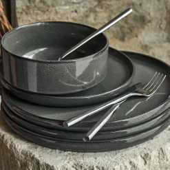 Lot de 4 assiettes plates en grès émail réactif D27cm - vert olivier