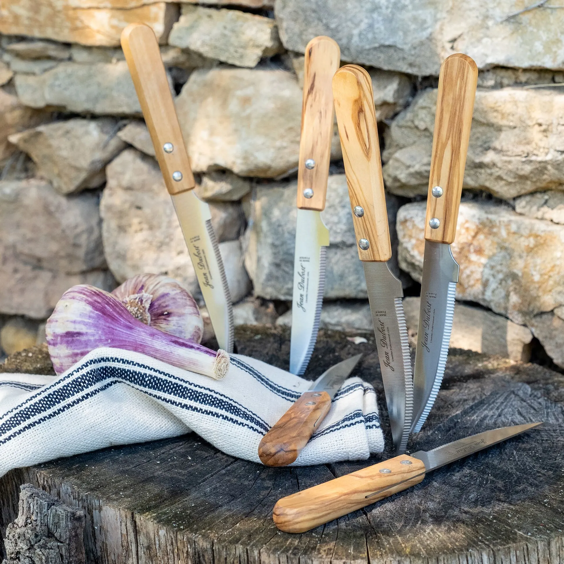 Lot de 6 couteaux à steak en inox et manche en bois d'olivier