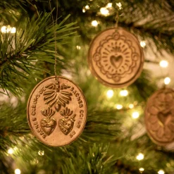 Lot de 12 suspensions de Noël en laiton D5,5cm - doré