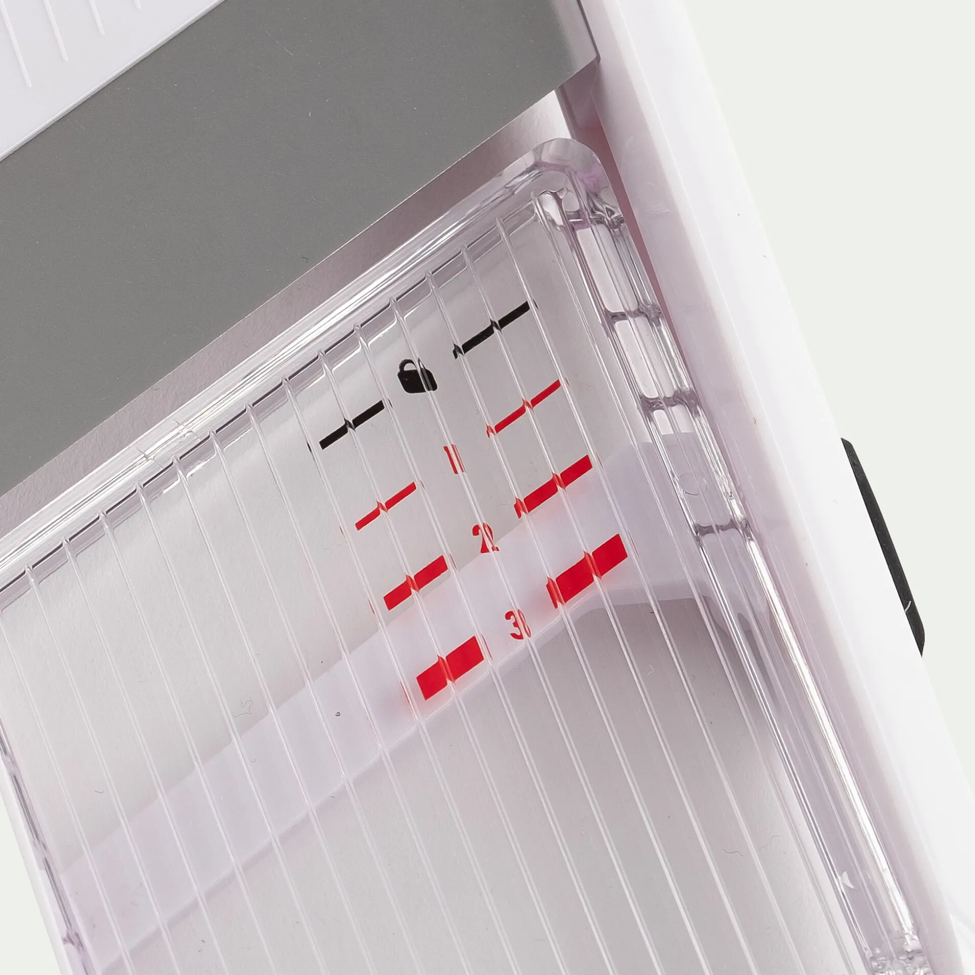 Mandoline à main en pvc et lame en inox - blanc