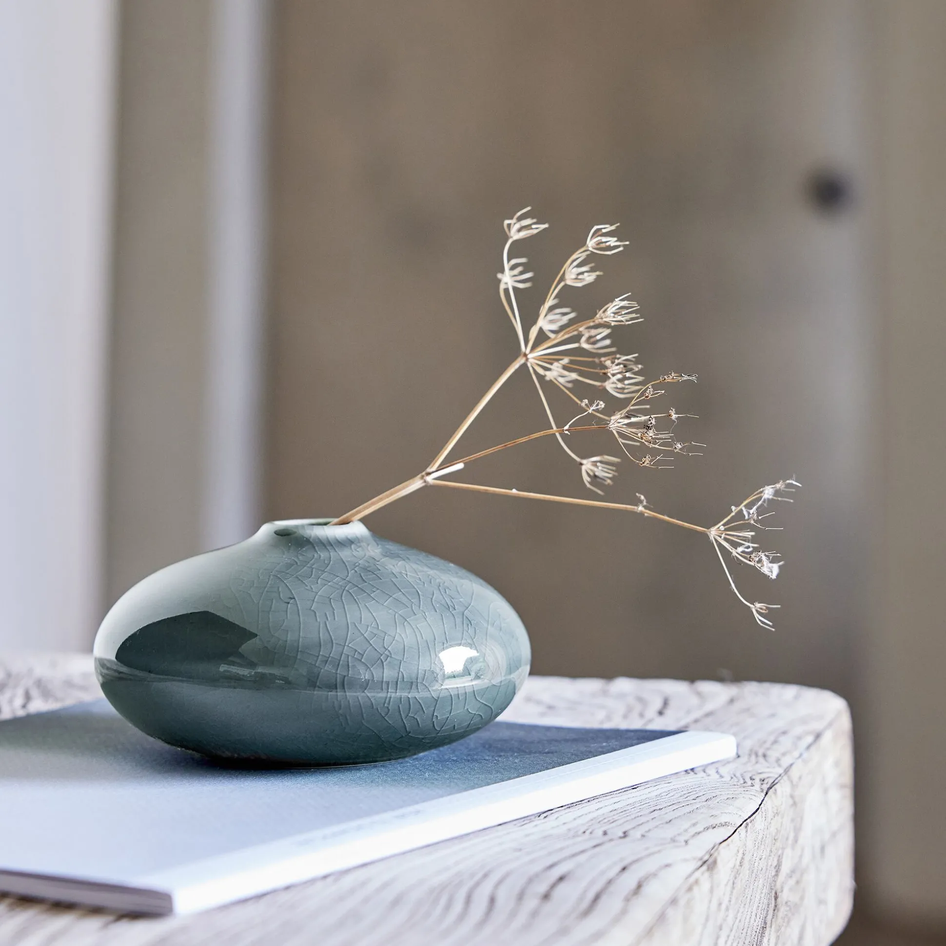 Petit vase en grès H6,5cm - bleu