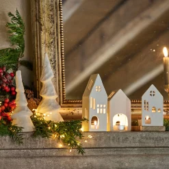 Photophore maisonnette en aluminium H13cm - blanc