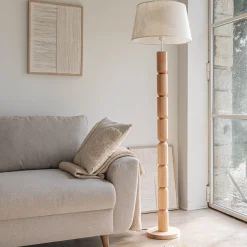 Pied de lampadaire en bois d'hévéa H152 cm - bois clair