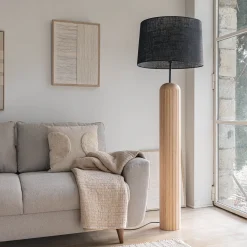Pied de lampadaire en bois d'hévéa H138 cm - bois clair