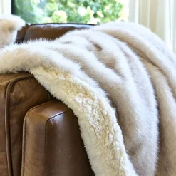 Plaid imitation fourrure 130x170cm - beige