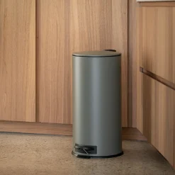 Poubelle en fer 27L - vert