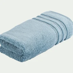 Serviette de bain bouclette en coton - bleu autan 50x100cm