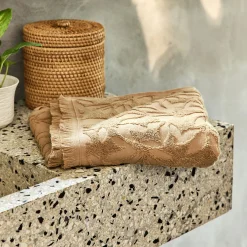 Serviette de toilette en coton motif floral 50x100cm - beige sable