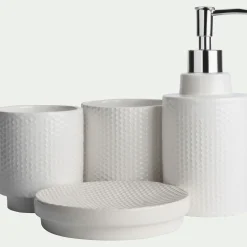 Set de salle de bain en céramique