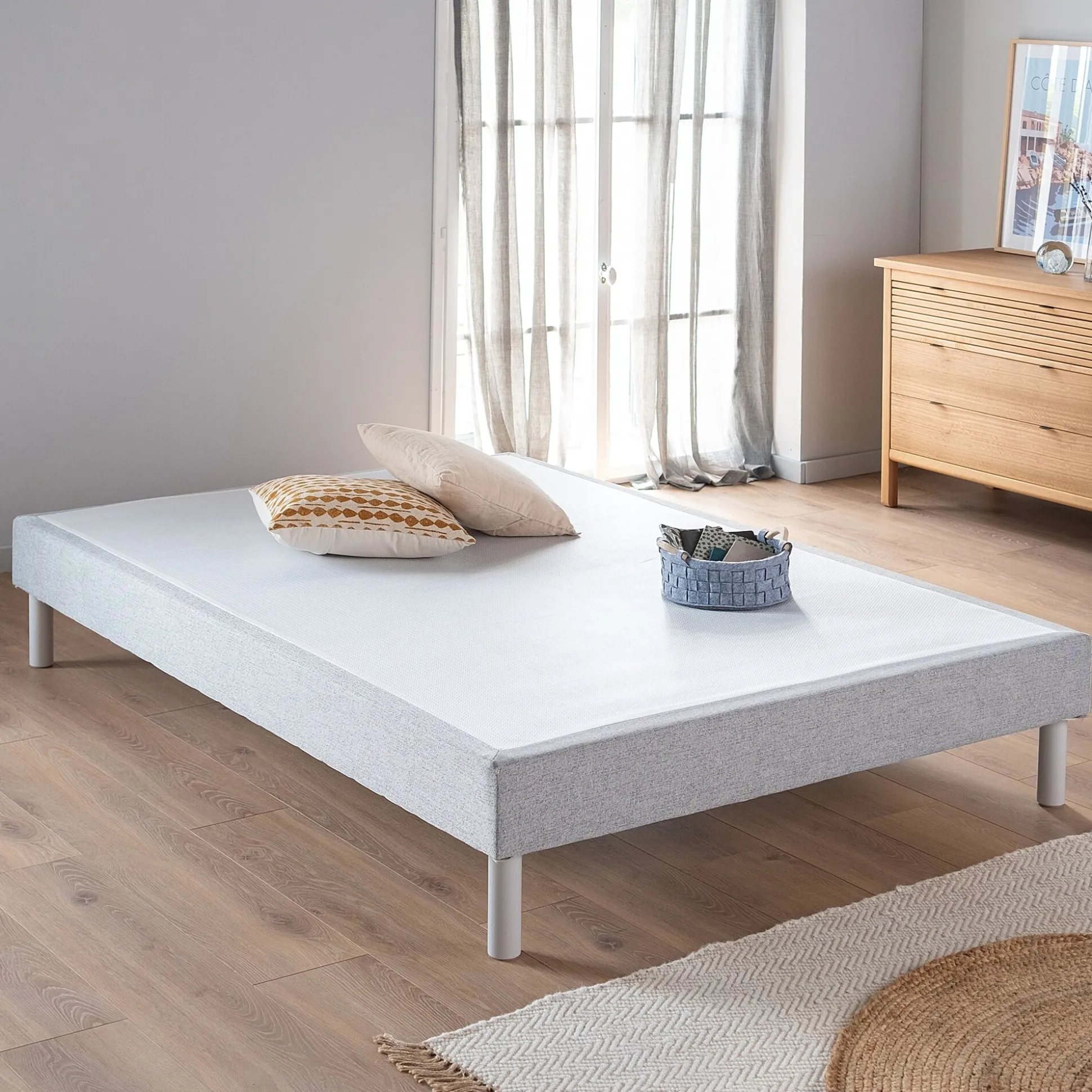 Sommier tapissier 140x190cm gris clair
