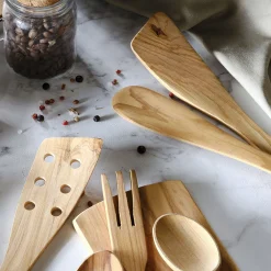 Spatule biseautée en bois d'olivier - bois clair