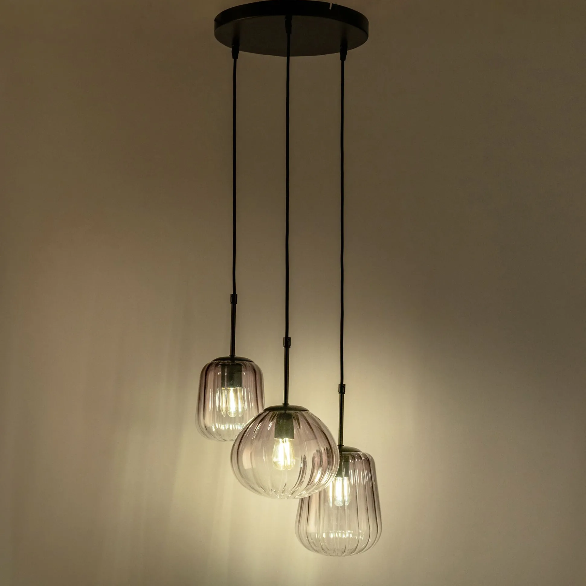 Suspension électrifiée avec 3 lampes en verre - gris