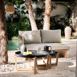 Table basse de jardin en acier et acacia D84cm - noir