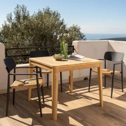 Table de jardin carrée en acacia - bois clair (4 places)