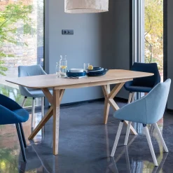 Table de repas extensible plaquée chêne - bois clair (6 à 8 places)