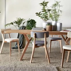 Table de repas extensible plaquée chêne - bois clair (8 à 10 places)