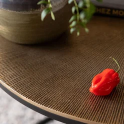 Tables basses gigognes en métal - doré