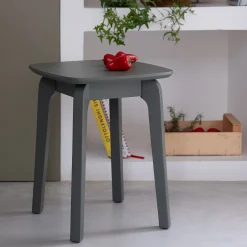 Tabouret bas en bois d'hévéa H45cm - vert cèdre