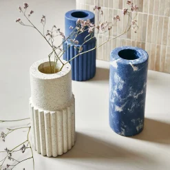 Vase tube en béton à relief H21cm - blanc