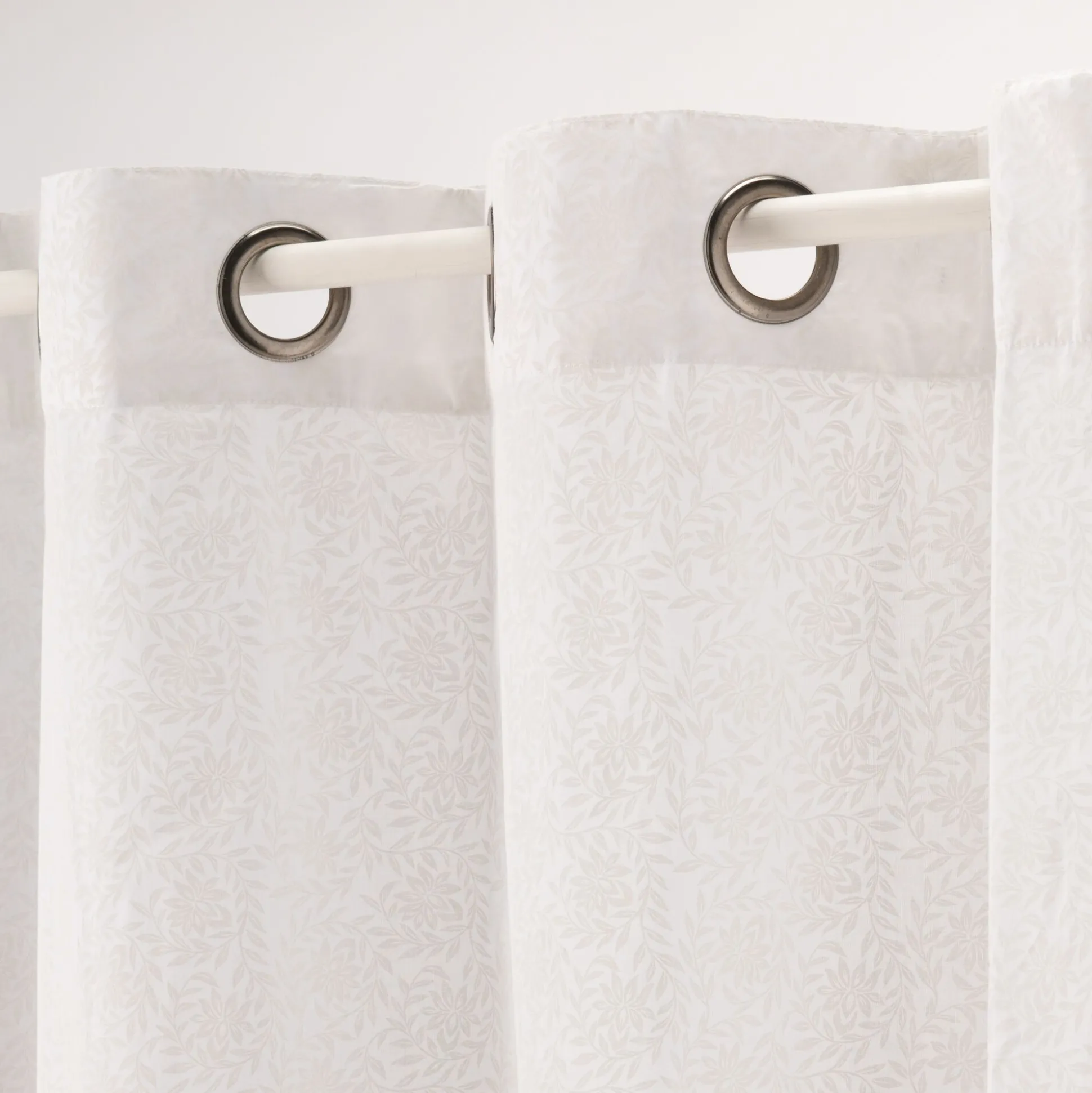 Voilage à œillets en coton motif Jasmin 140x250cm - blanc